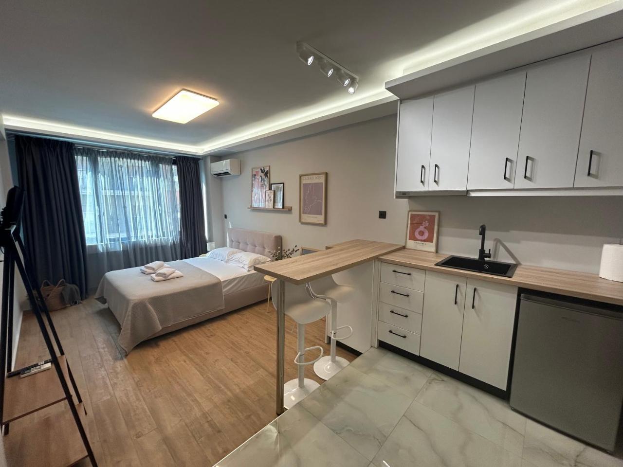 Dragoumi Suites Danai