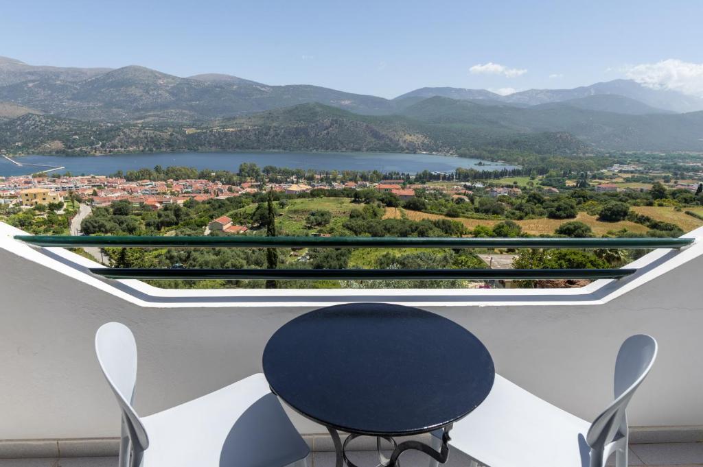 Rania Studios & Apartments