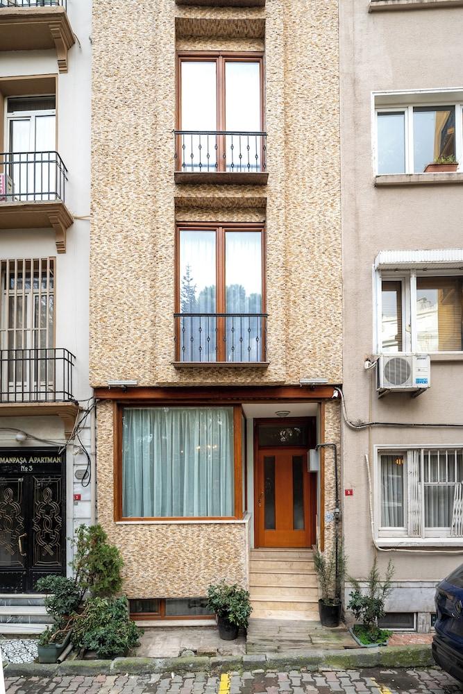 Pia Global Gumussuyu