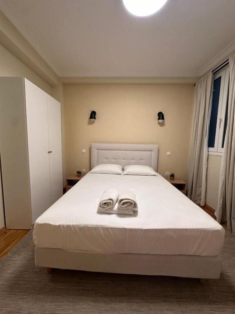 Check Point Acropolis Temple