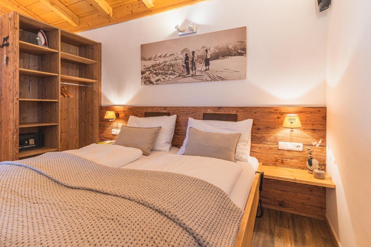 Dorfchalets & Apartments In Kaprun Centre Including Free Entry Tauern Spa & Summer Card