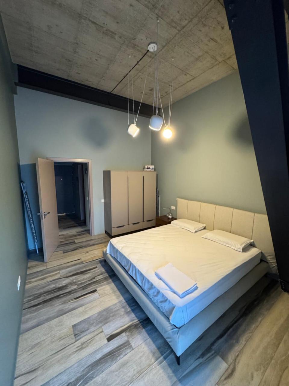 Smarthome Central 16