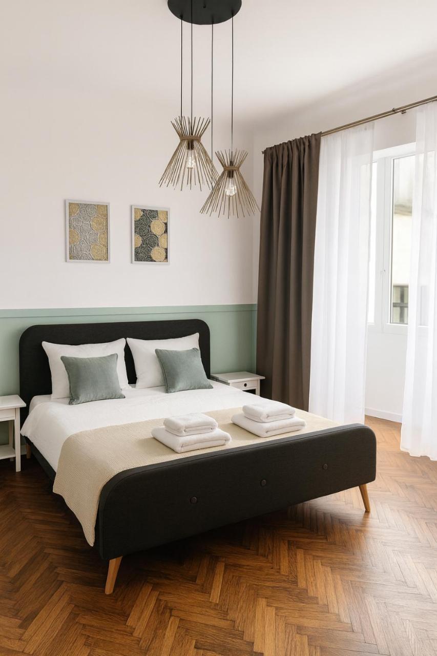 Emerald Escape Calea Victoriei