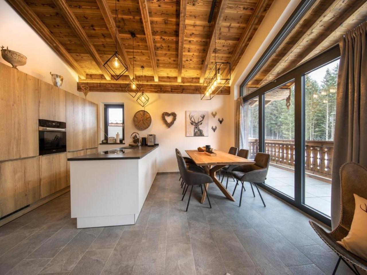 Chalet In Neukirchen Near Wildkogel Ski Arena