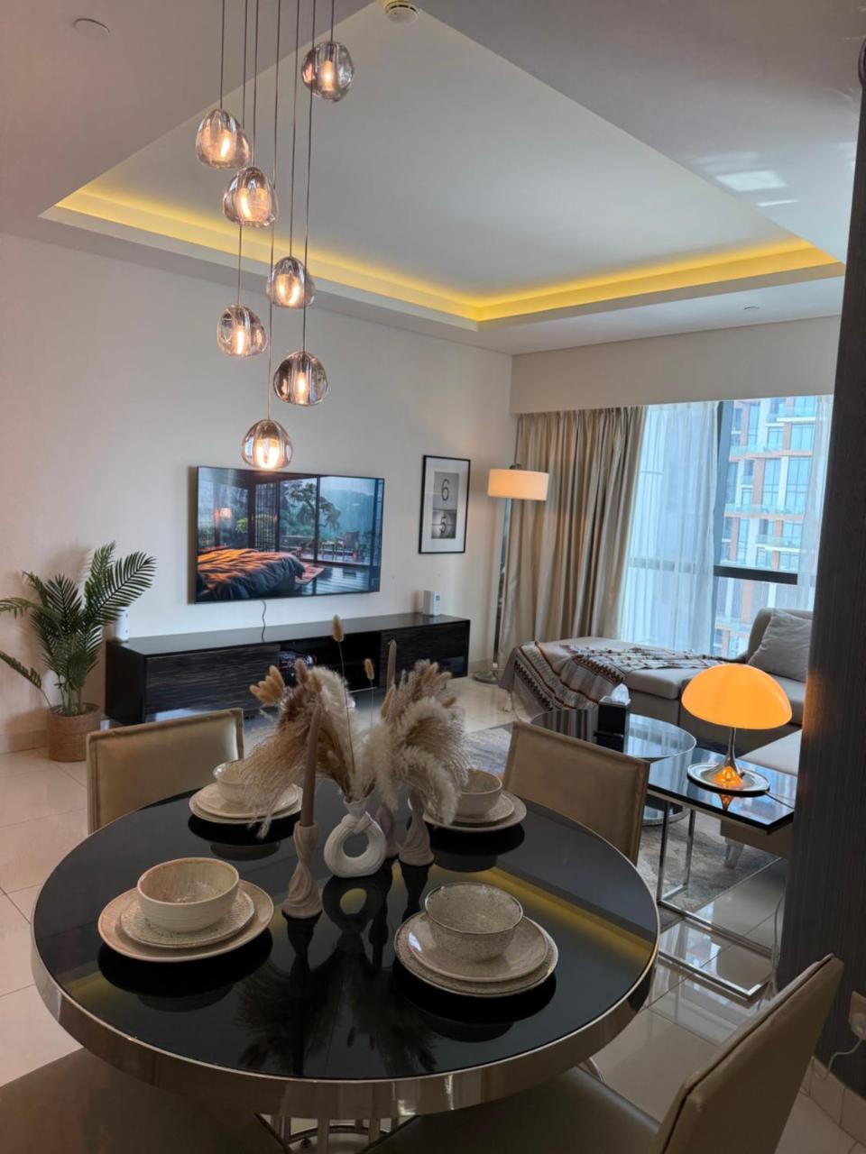 2br Apartment in Paramount Hotel with Burj Khalifa View