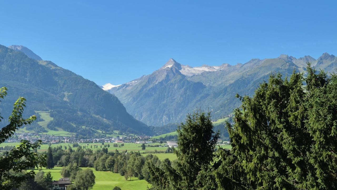 Penthouse Forsterhaus Glacier View, by All In One Apartments