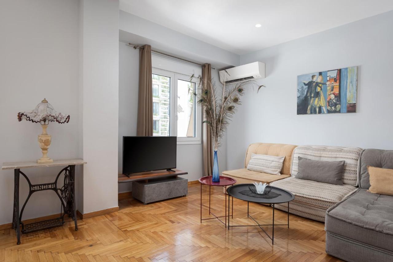 Olympian Zeus Apartments