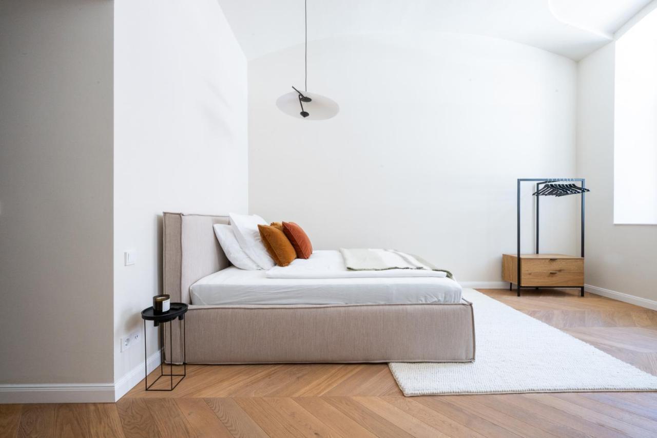 Stilvolles Altbau-apartment Direkt Am Naschmarkt