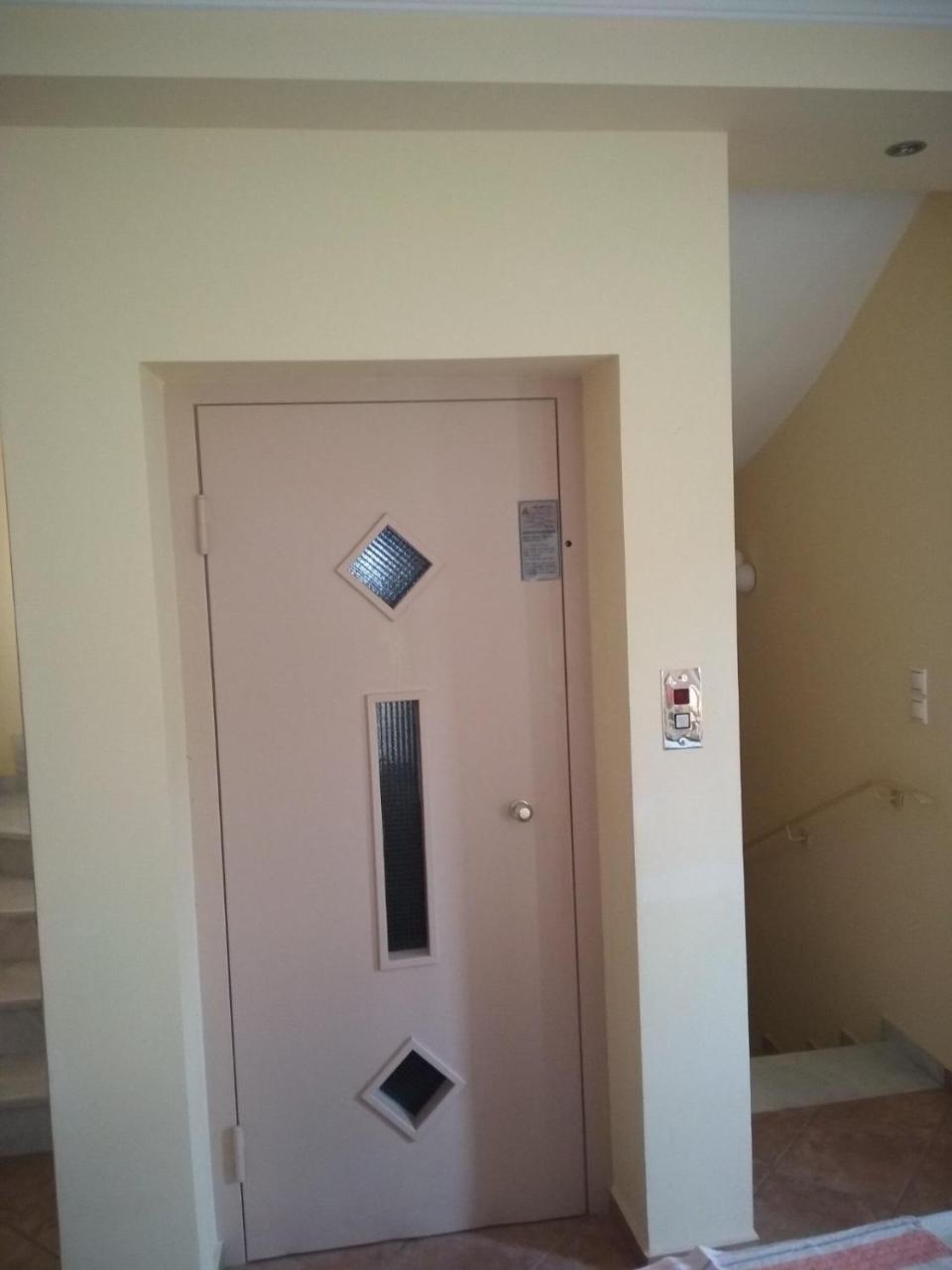 Villa Chrisevgeni With Elevator