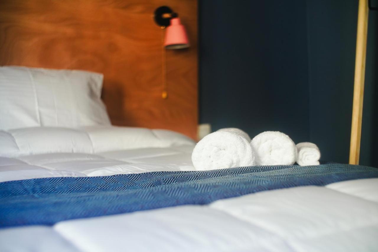 Classic & Spacious Apartments In Athens