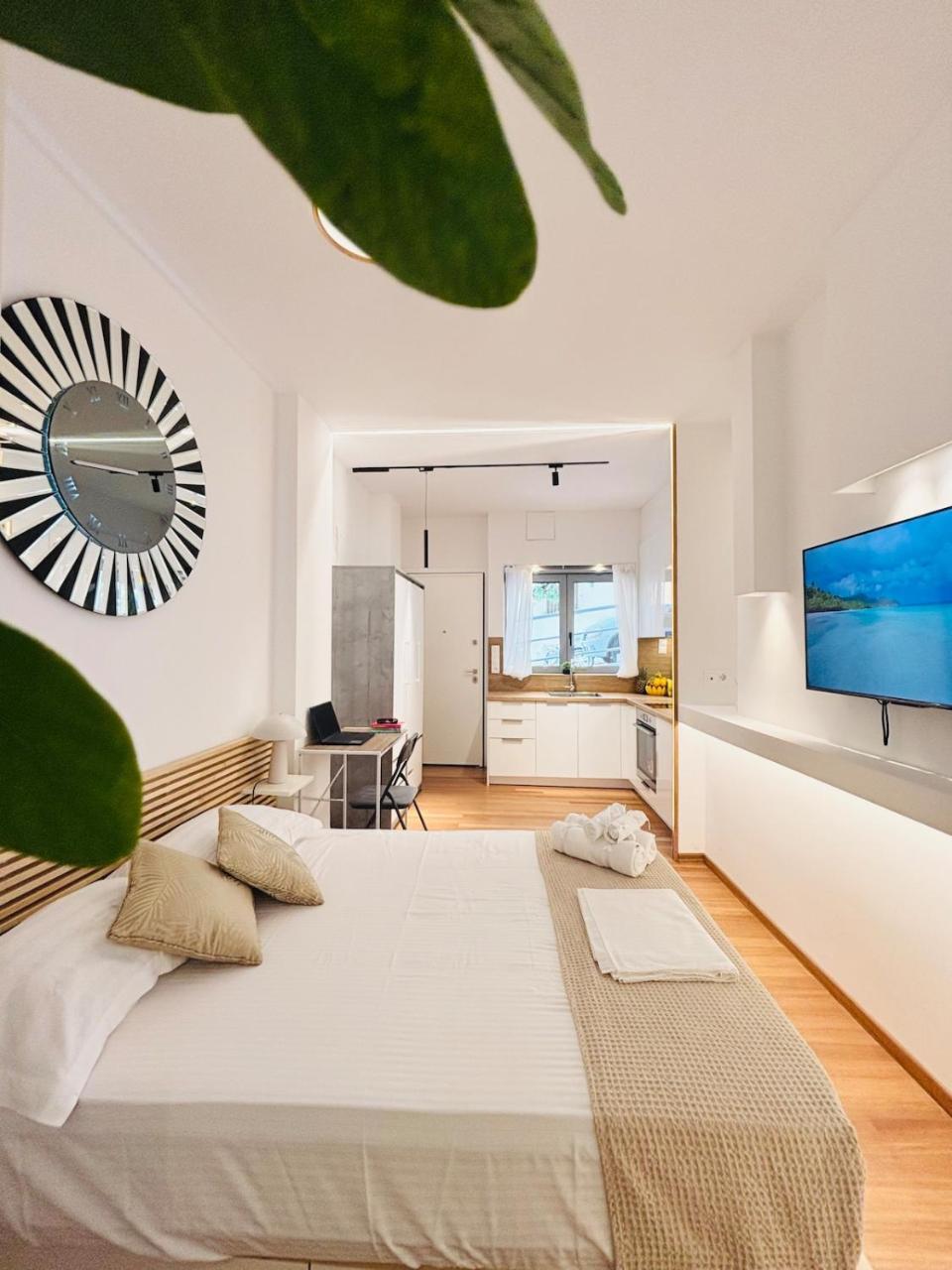 Modern Central Apartment, Athens