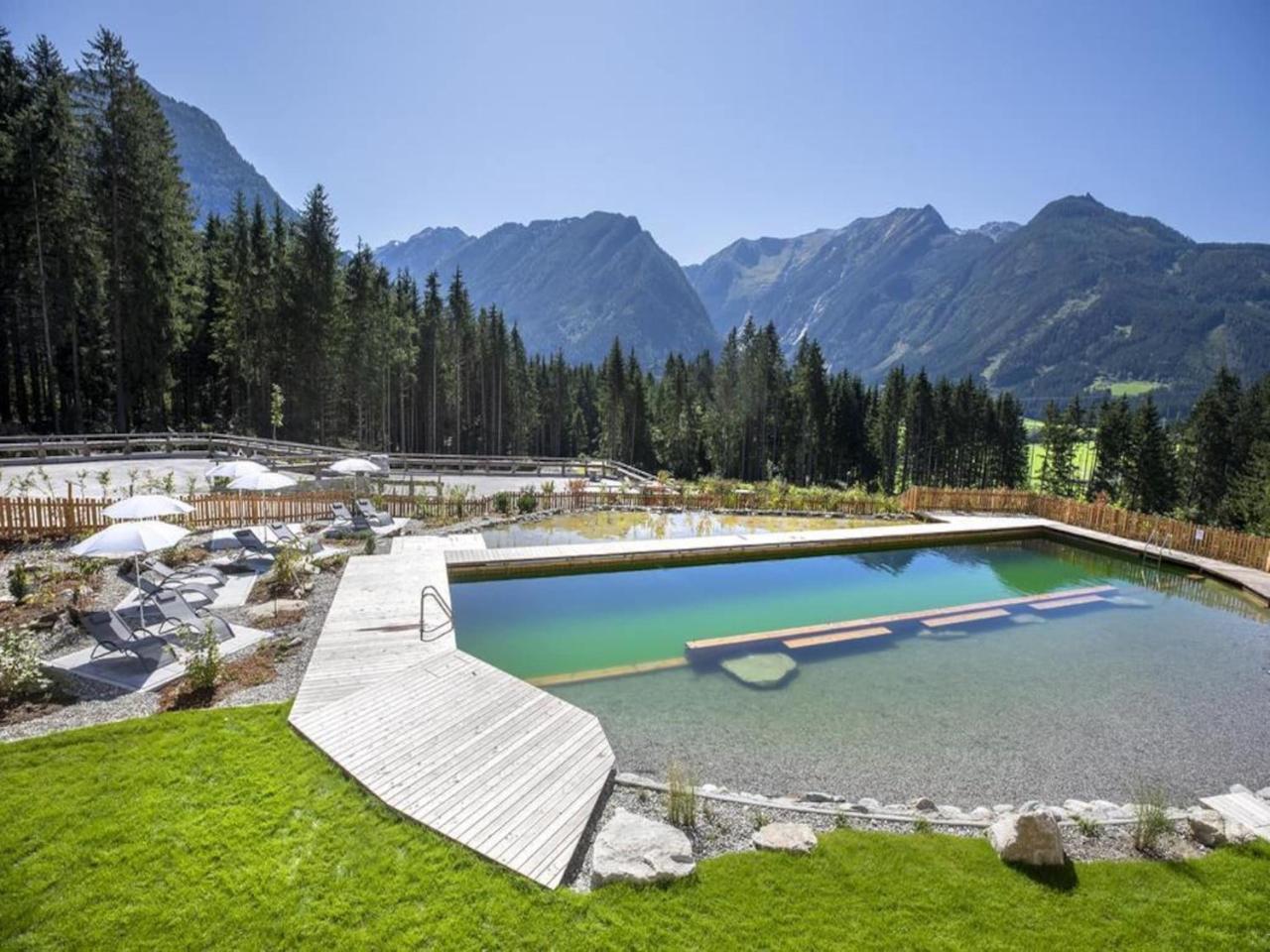 Chalet In Neukirchen 100 M Ski Lift