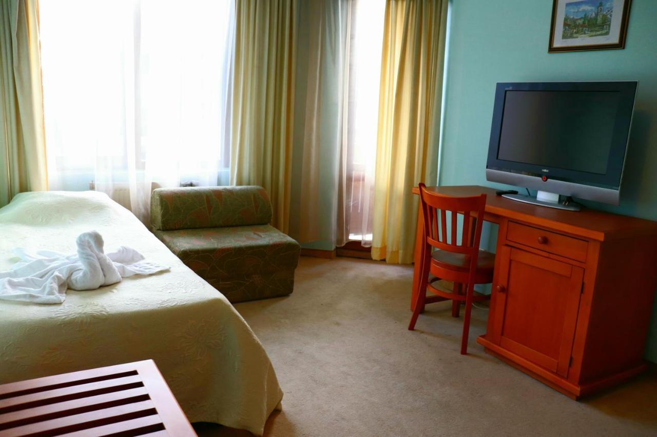 Family Hotel Lili