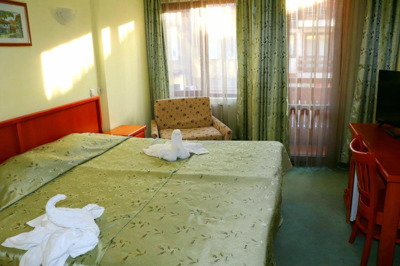 Family Hotel Lili