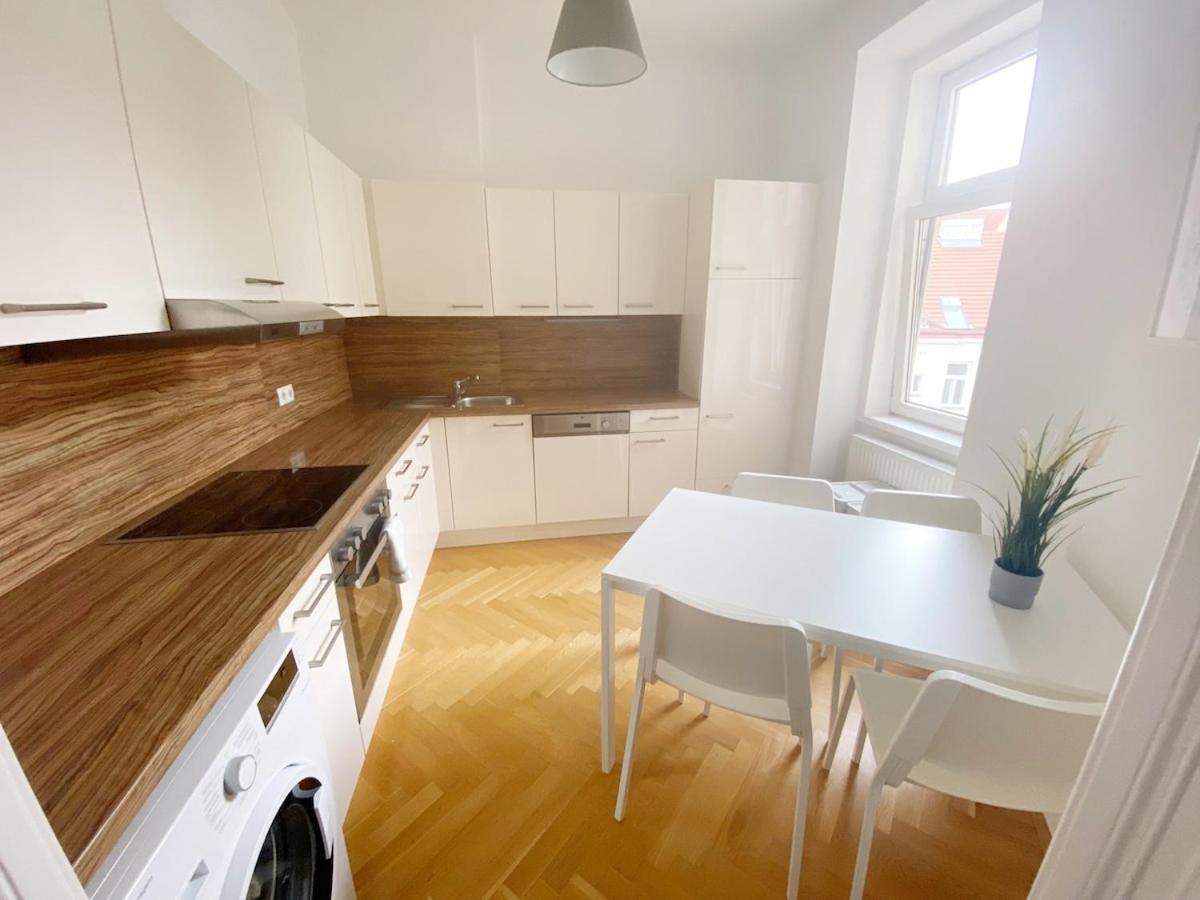 Modern, Bright, Spacious 3-room-apartment In A Nice Area Of Vienna