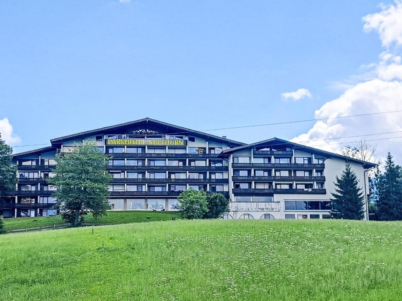 Apartment Wohnung Garten 2 Seeblick by Interhome