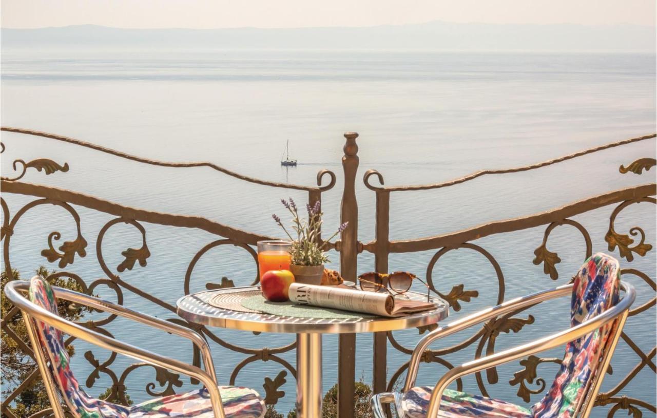 Studio Apartment In Krvavica