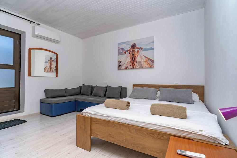 Dominique Superior Sea View