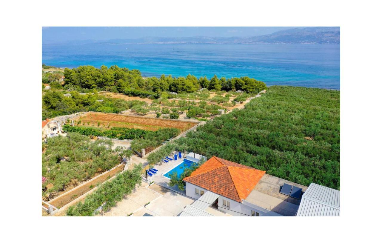 Stunning Home In Supetar