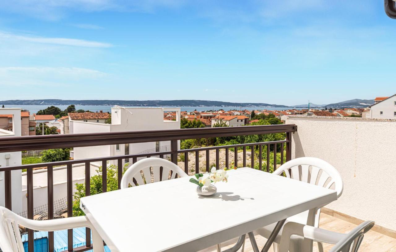 Amazing Apartment In Kastel Kambelovac