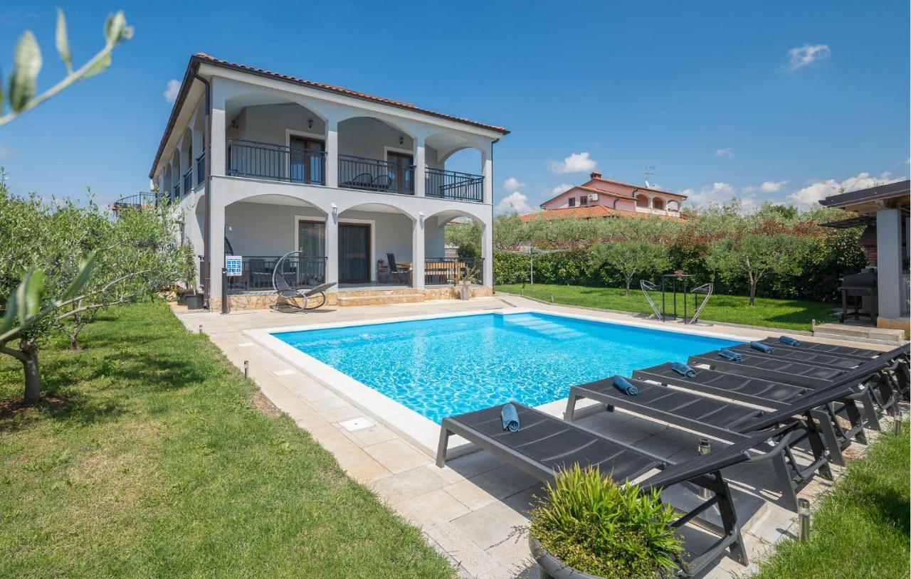 Amazing Apartment In Porec