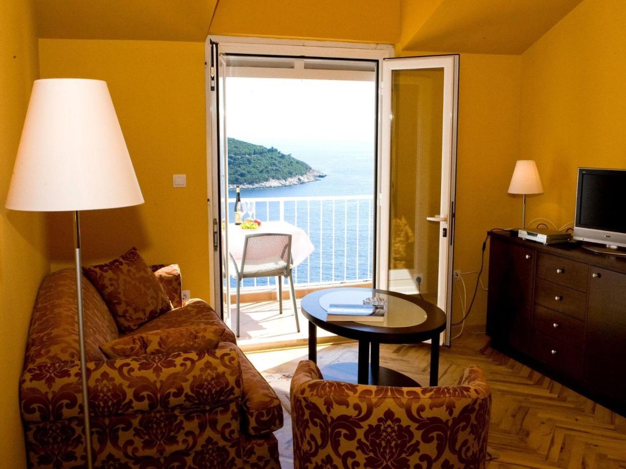 Apartments Sipa Premium One Bedroom Apartment With Balcony & Sea View Apartman E