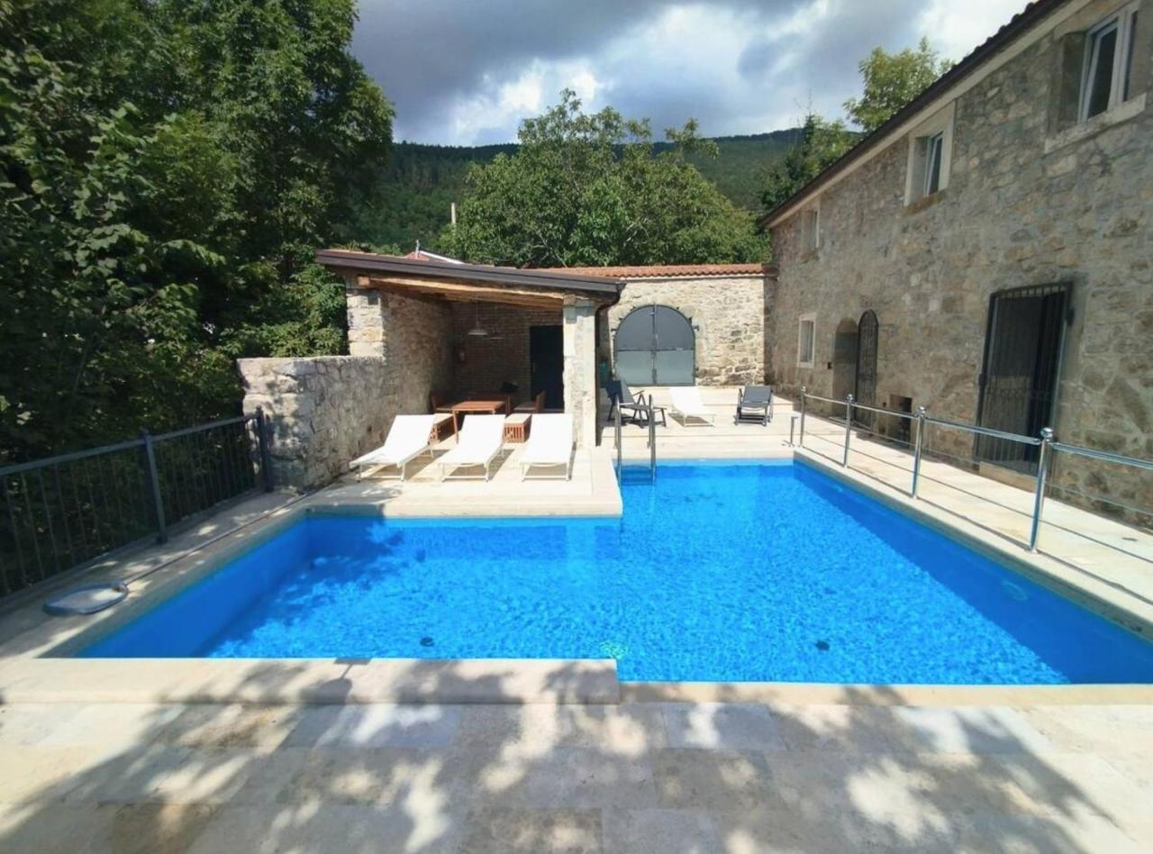 Villa Galant Brgudac Private Oasis With Pool