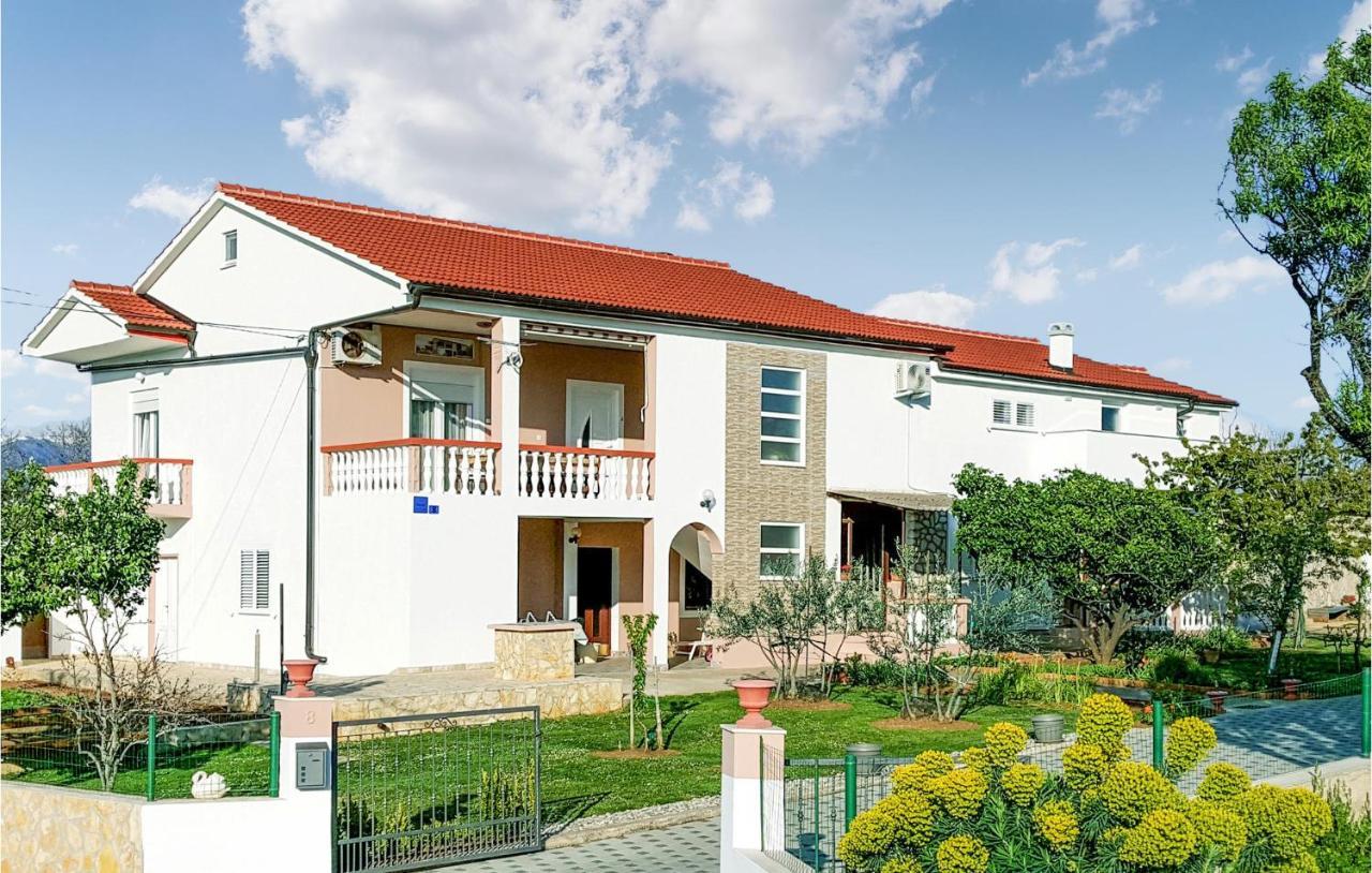 2 Bedroom Lovely Apartment In Vrsi