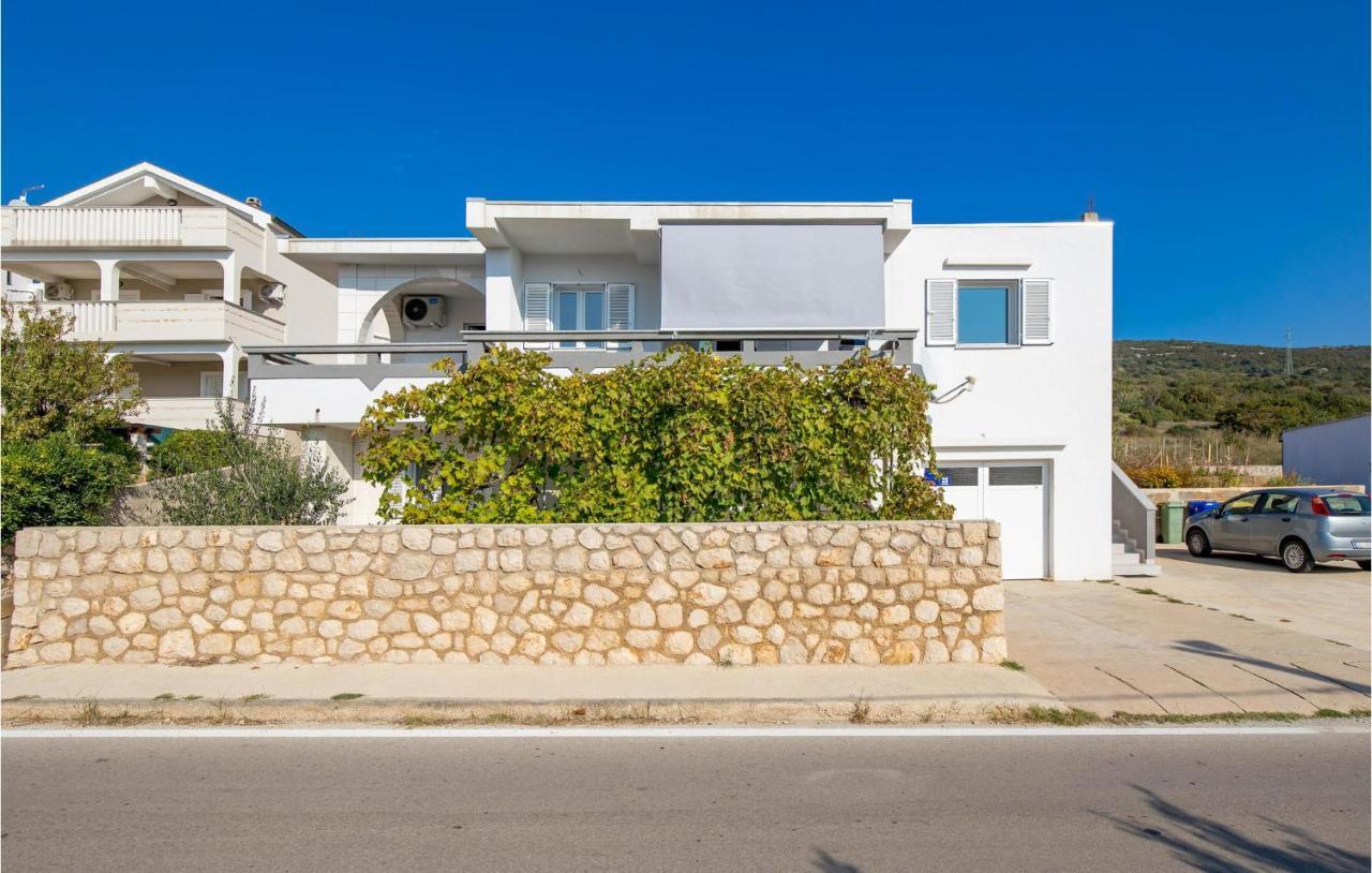 Lovely Apartment In Stara Novalja