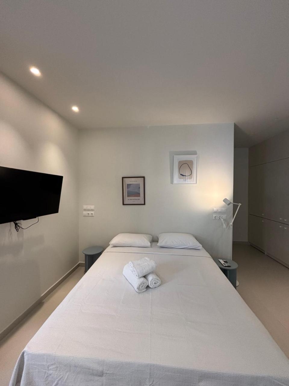 Ivory Studio In Thisseio