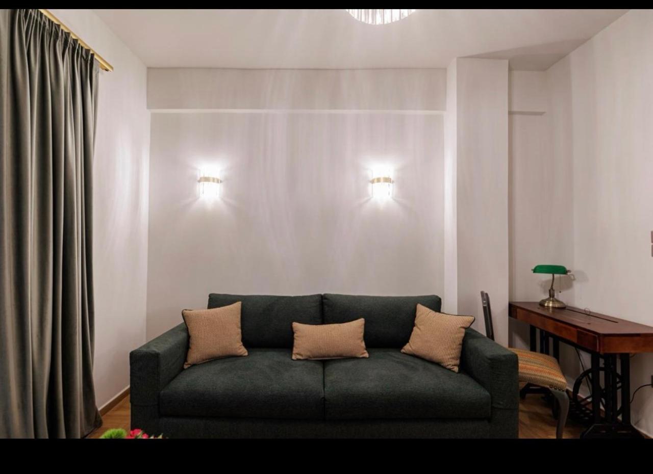 Luxurious Apartment At Hilton Area