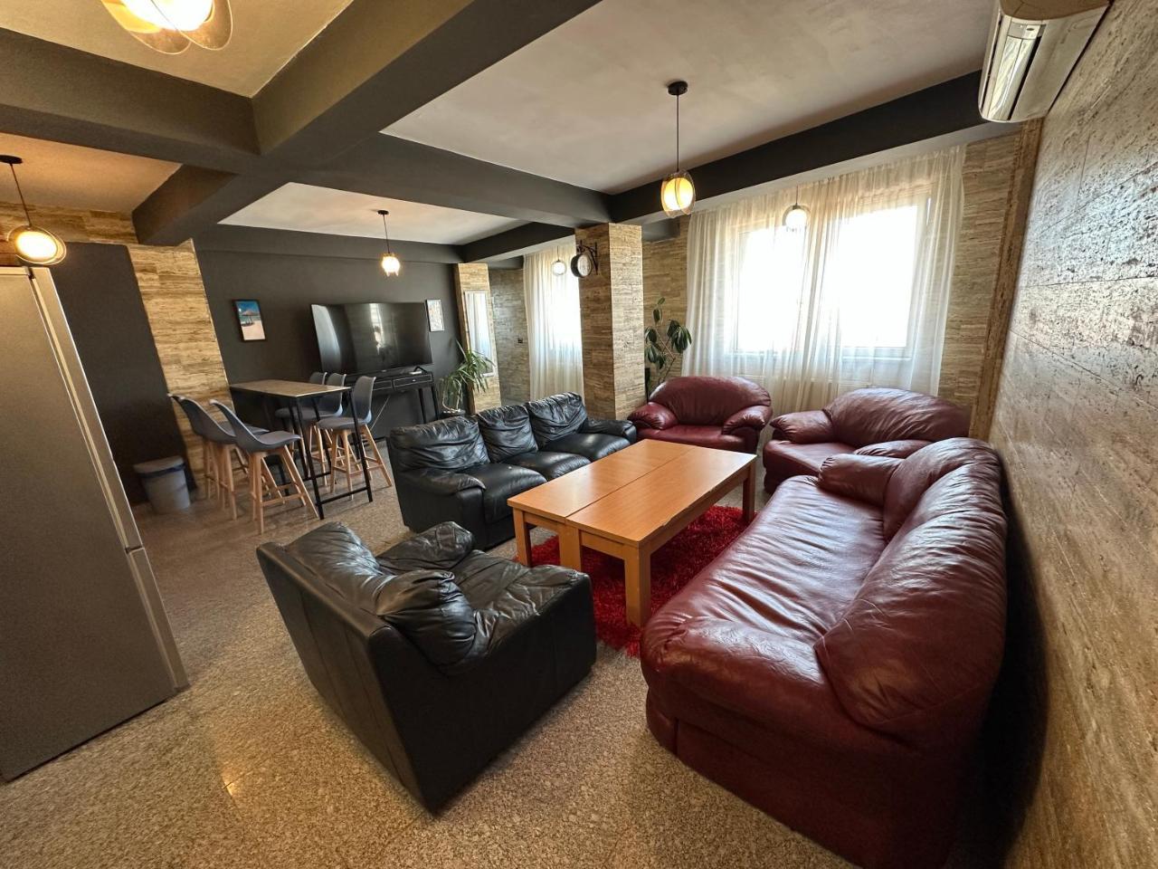 Central Residence Studio & 3br Apartment Near Beach