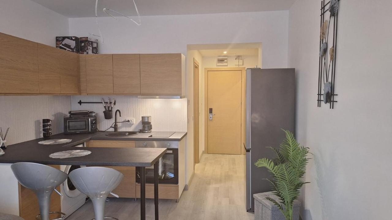 Cozy Studio Rin Residence