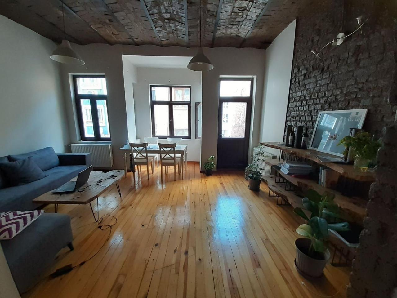 Feridiye 3 Oda 1 Salon Daire