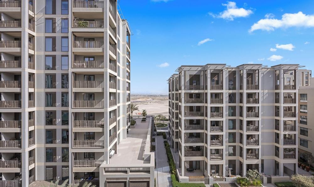 Wyz Rent|Serene 1 Br in Surf 2-Creek Beach Access