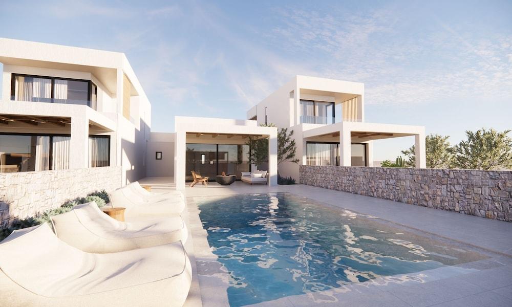 Sokratis Locolux Villas & Suites