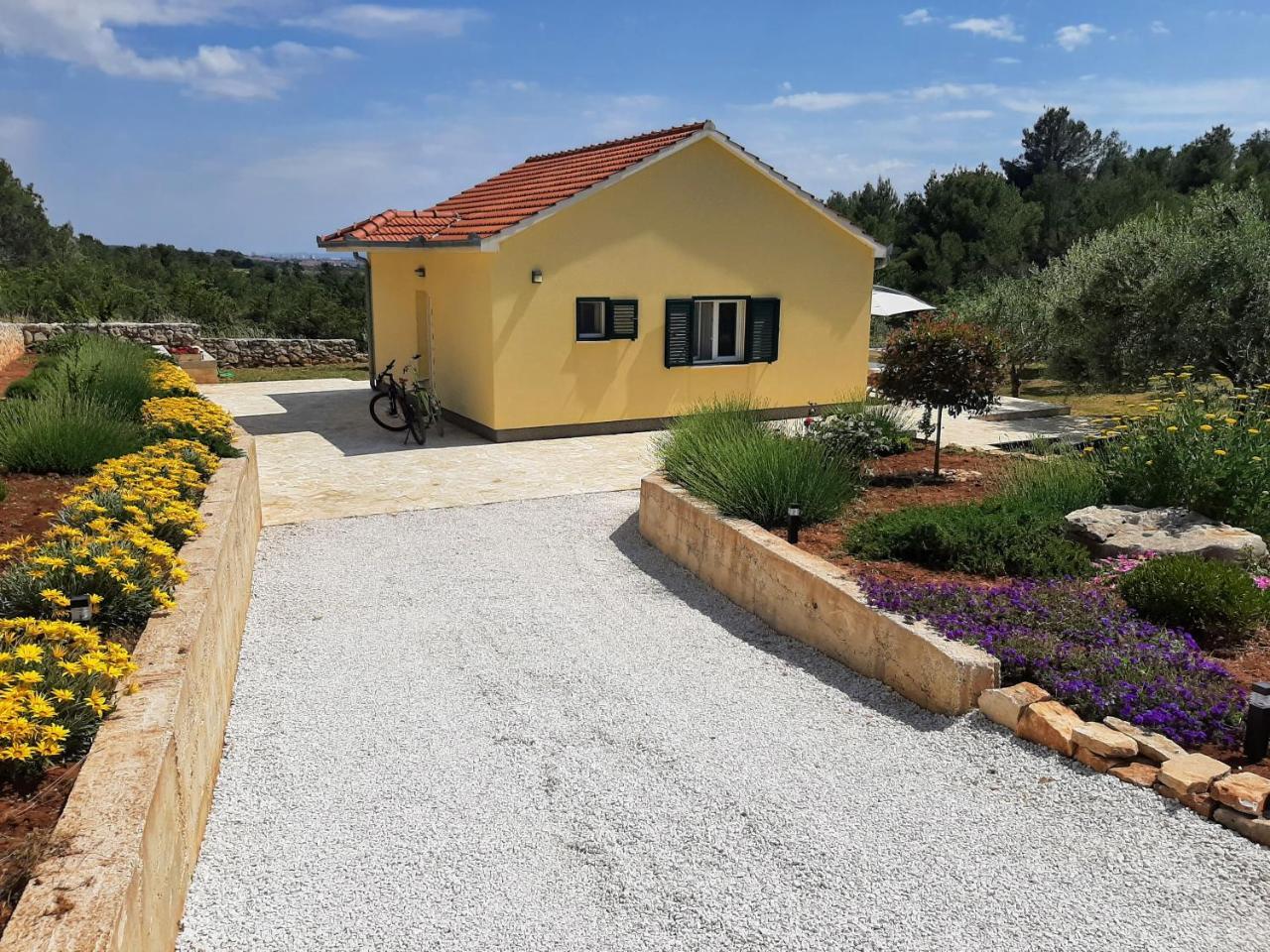 Happy Garden House