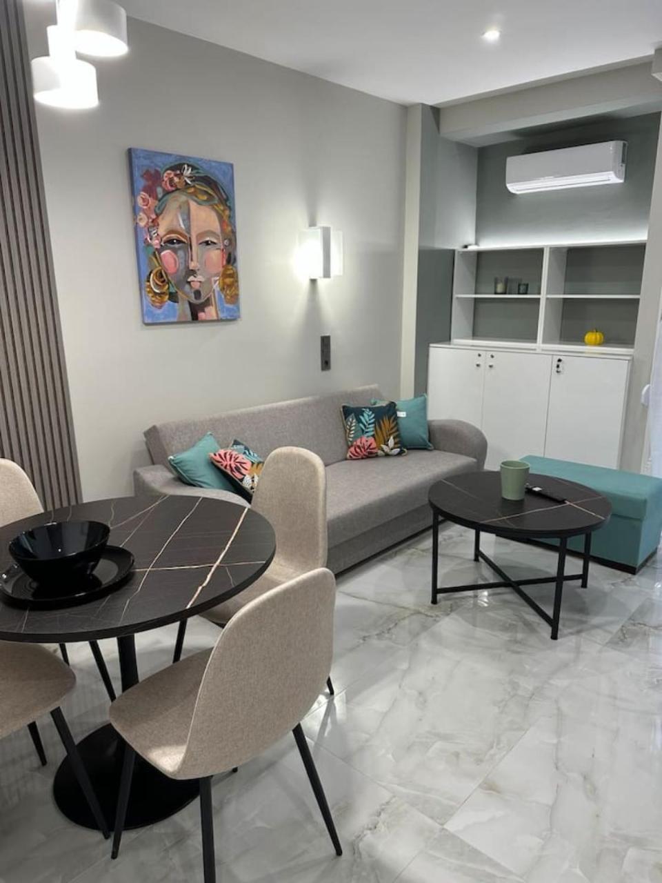 A Living Skg 2 Quiet Luxury