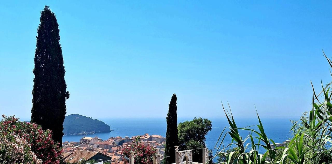 Apartment Marica & Comfortable 1 Bedroom Apartment & Old City View