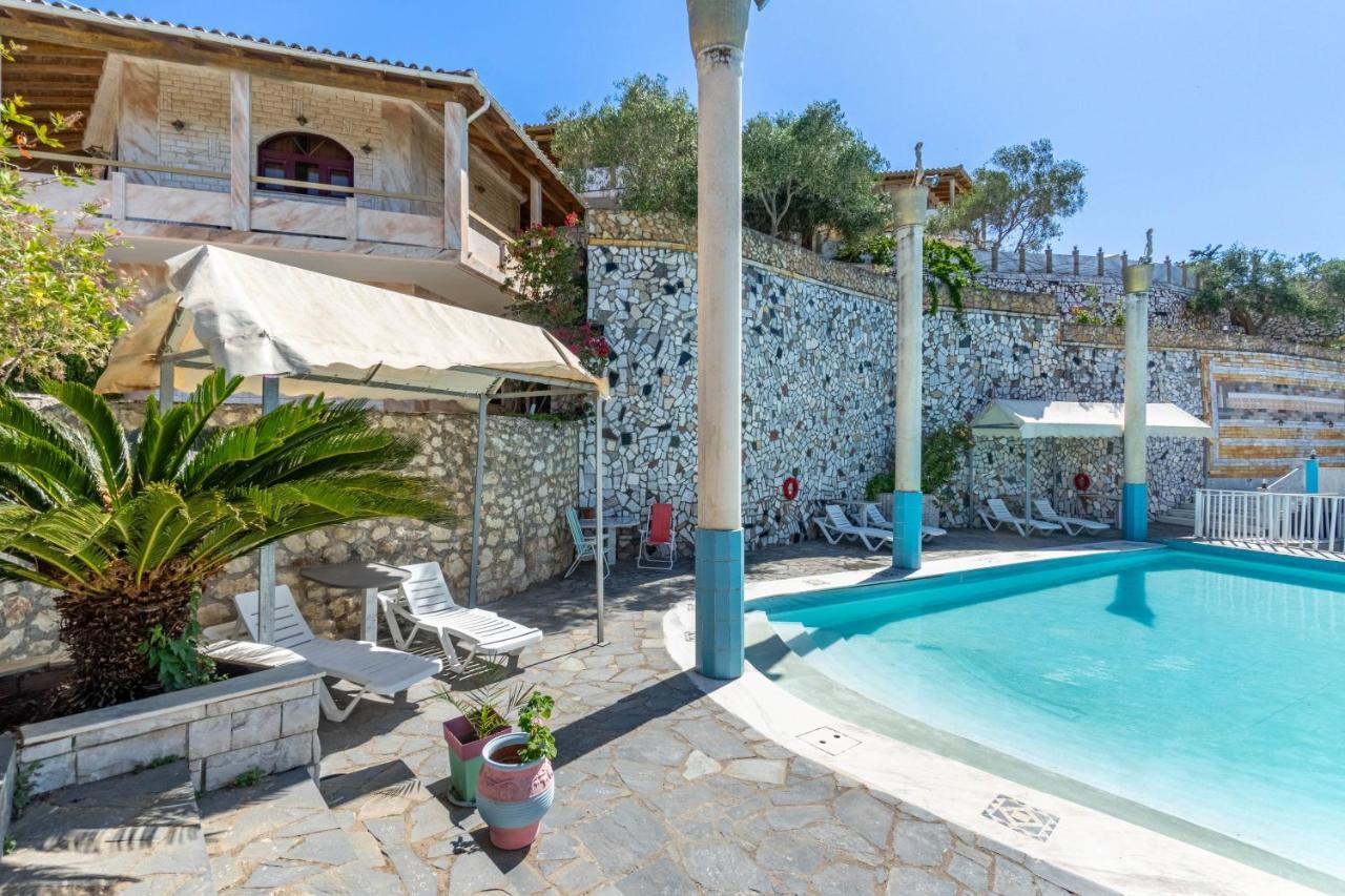 Paco & 's Resort Standard Studio 1