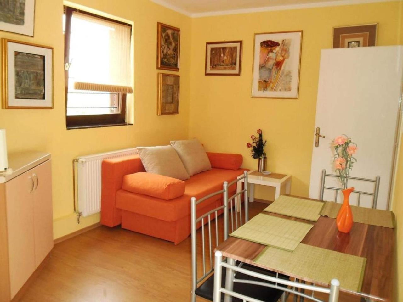 Charming Apartments Kestenovi Dvori 1 Bedroom A3
