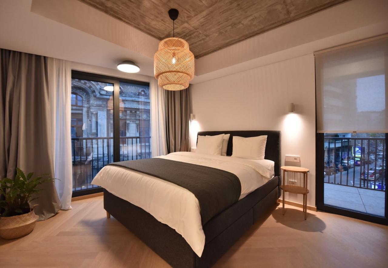 Enjoy A Premium Downtown Apartment In A Brand-new Art Deco Building! Free Parking!