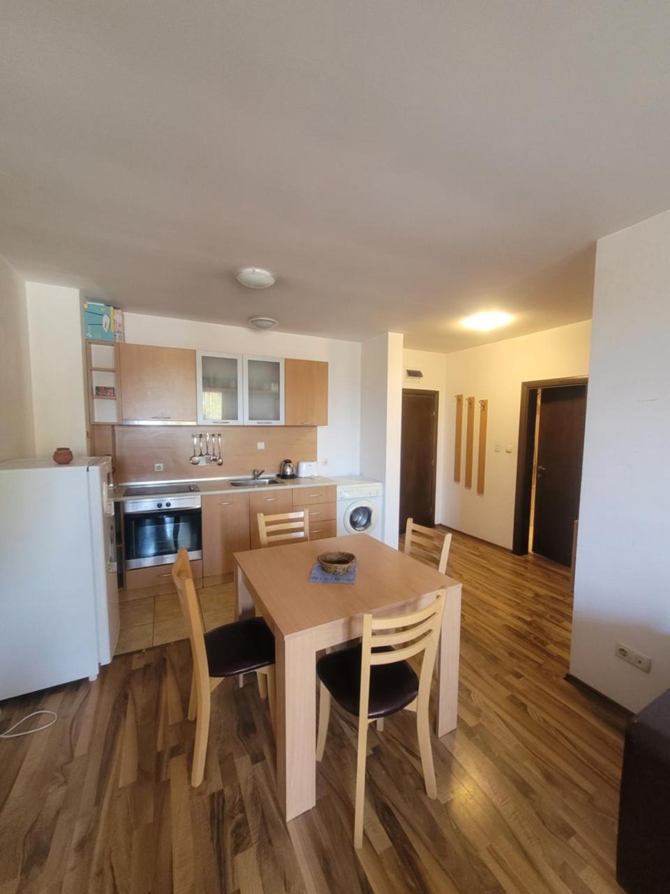 Ramada2 Alexander Services Apartments