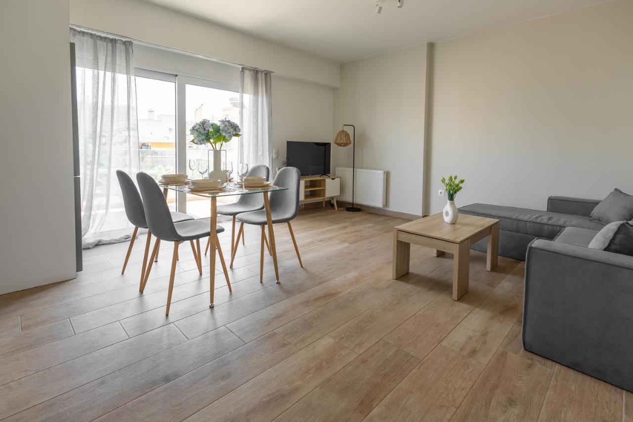 Comfortable 2 Bedroom Apartment In Marousi