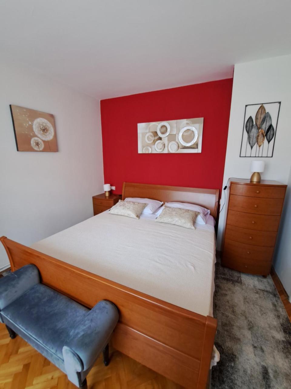 Apartman Iadera
