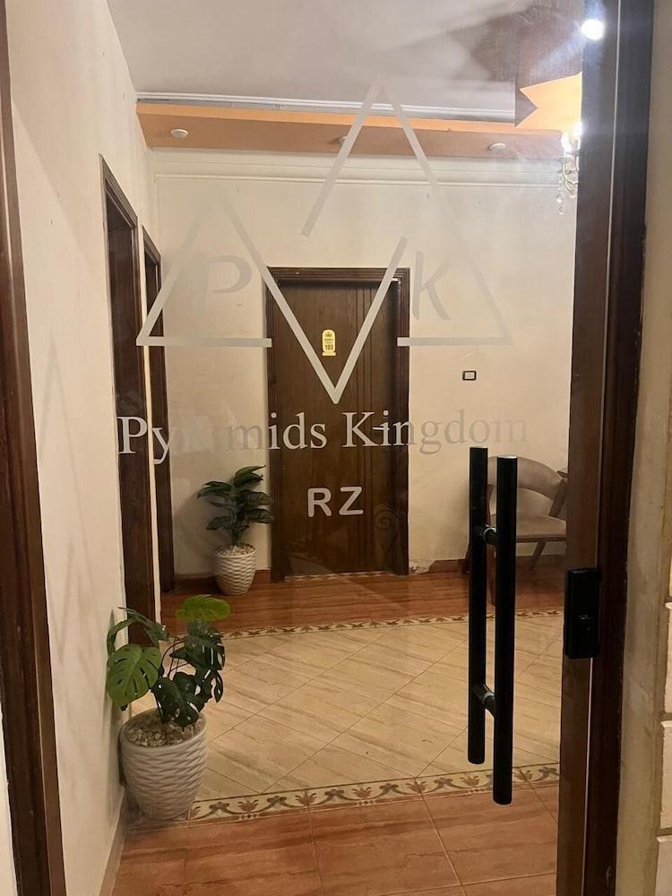 Pyramids Kingdom Rz Hotel