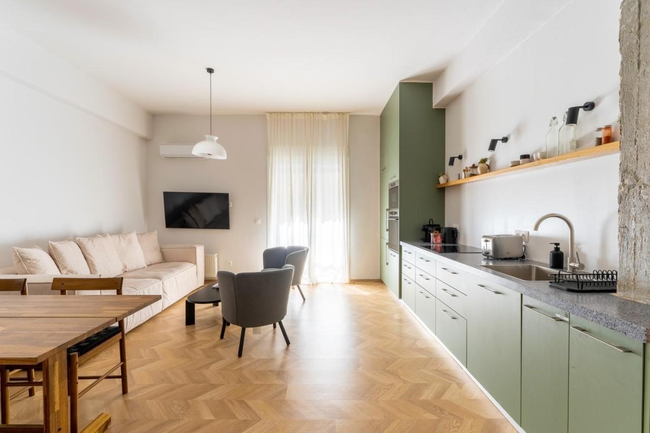 Acropolis Stylish Flat