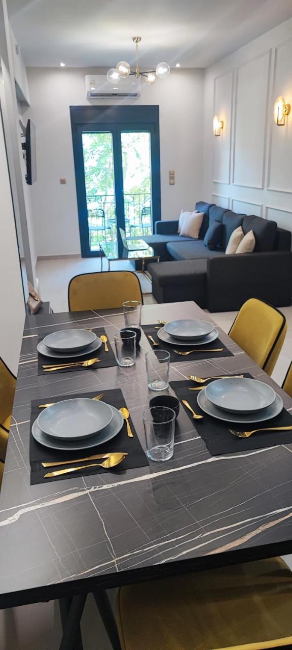 Napoleon Modern Apartment In Athens Victoria Station