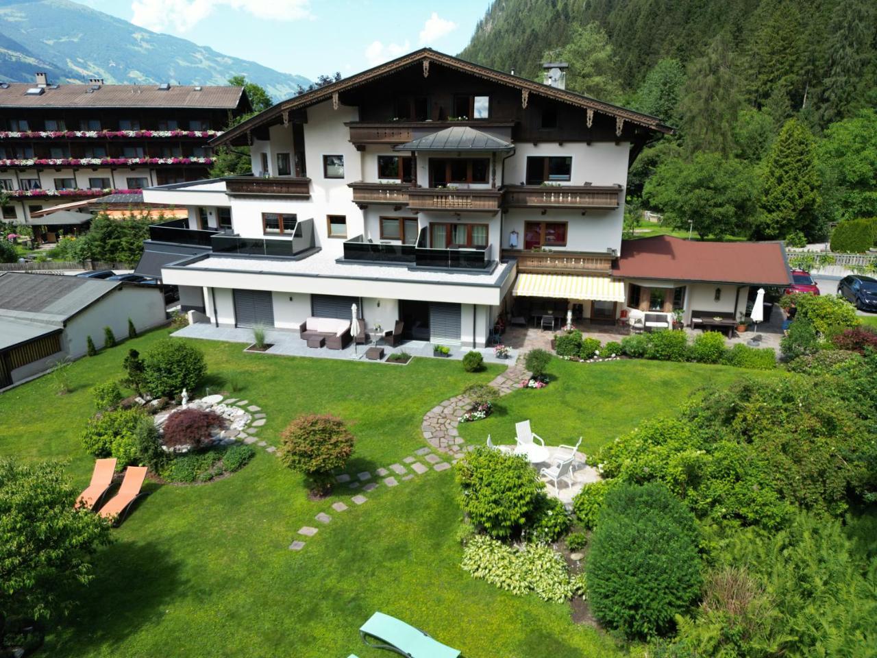 Erler Hotel Garni