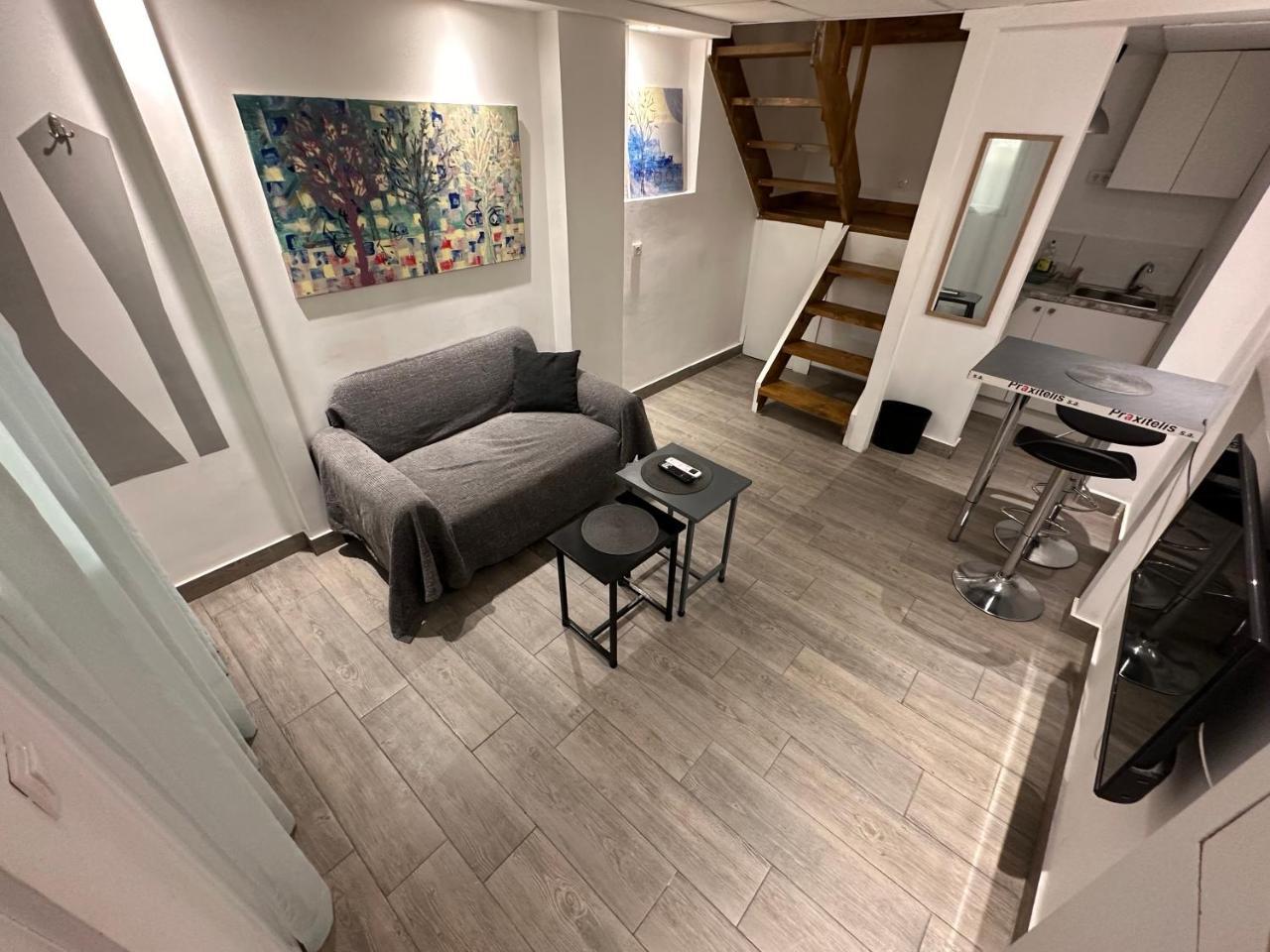 Ground Floor Next To Errikos Ntinan & Erithros